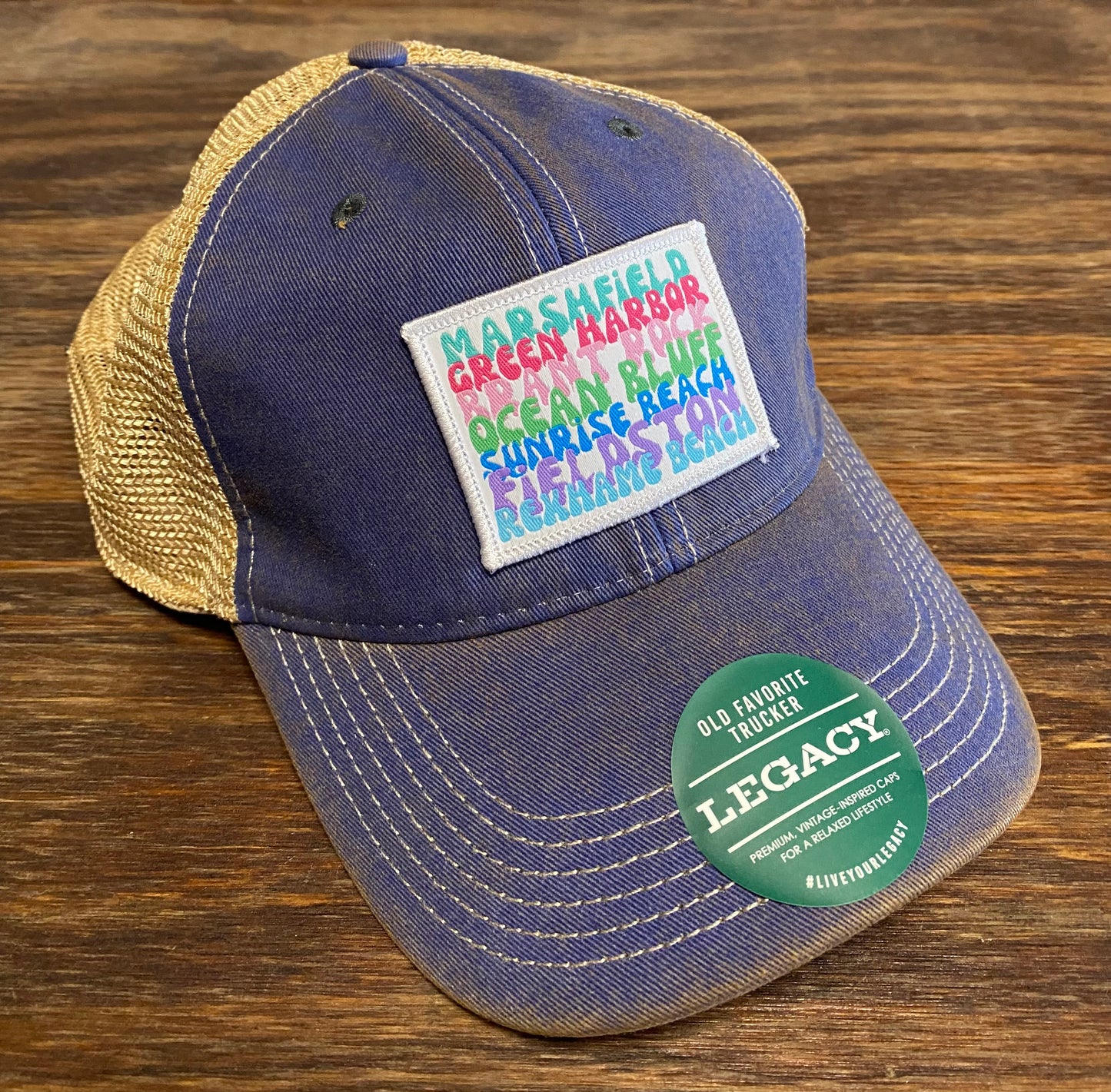 Marshfield Retro Beaches Hat